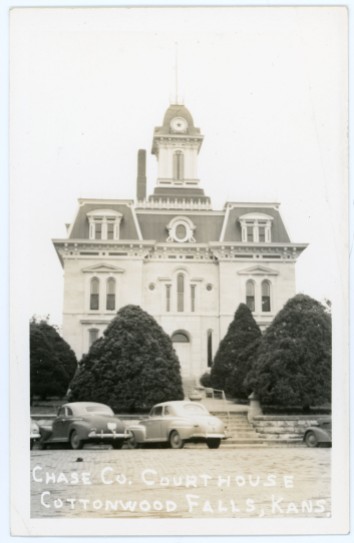 This real photo postcard of the Chase County Courthouse at Cottonwood Falls dates from the 1940s.