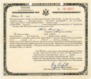 This certificate of naturalization was presented to Fred Meditz on August 16, 1955 by the Office of Immigration and Naturalization in Munich, Germany. Notice that it lists Fred's former nationality as "stateless".